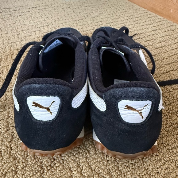 Puma Black and White Easy Rider Sneakers. Size 9.5 lightly worn/ freshly washed - Picture 4 of 9